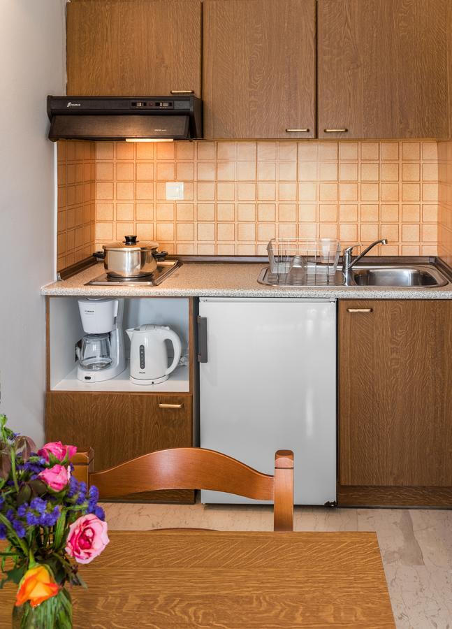 Agia Marina Merabello Apartments المظهر الخارجي الصورة